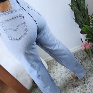 True VTG Rare USA 505 Levi's 33 Highrise